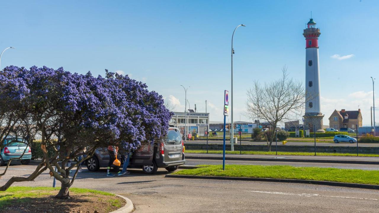 Вилла Maison De Bourg A Ouistreham A 2 Pas De La Mer Экстерьер фото